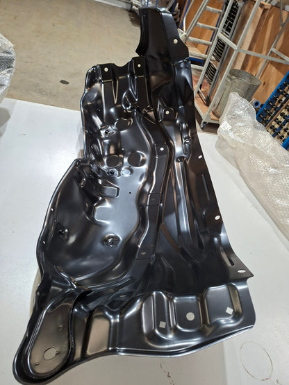 75 Inner Front Wheel Arch RIGHT Hand Side