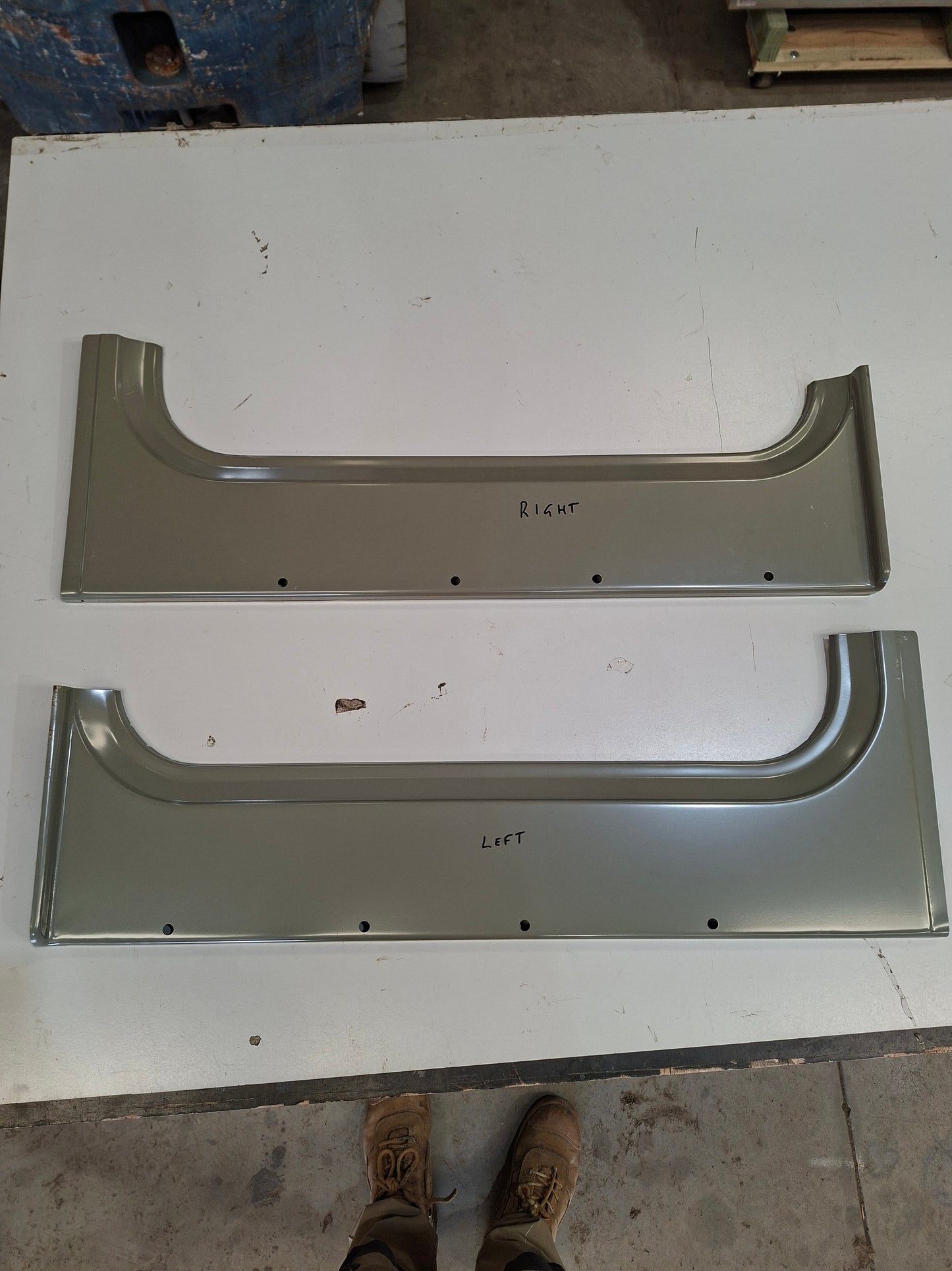 40 Series Outer Sill - RIGHT