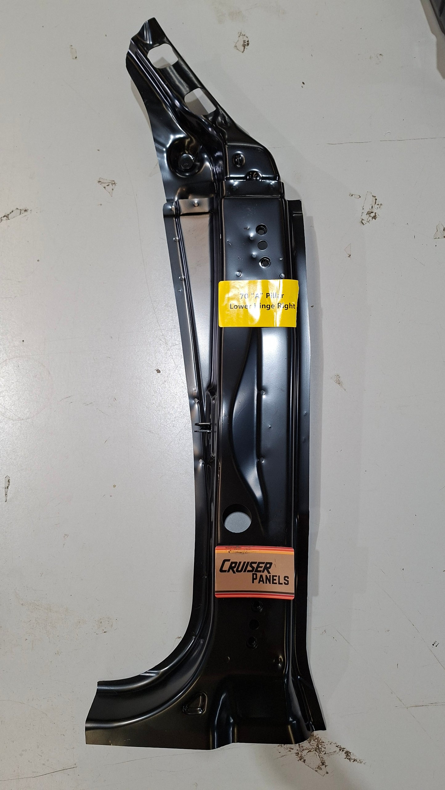 70 Lower Hinge Pillar (A) Right