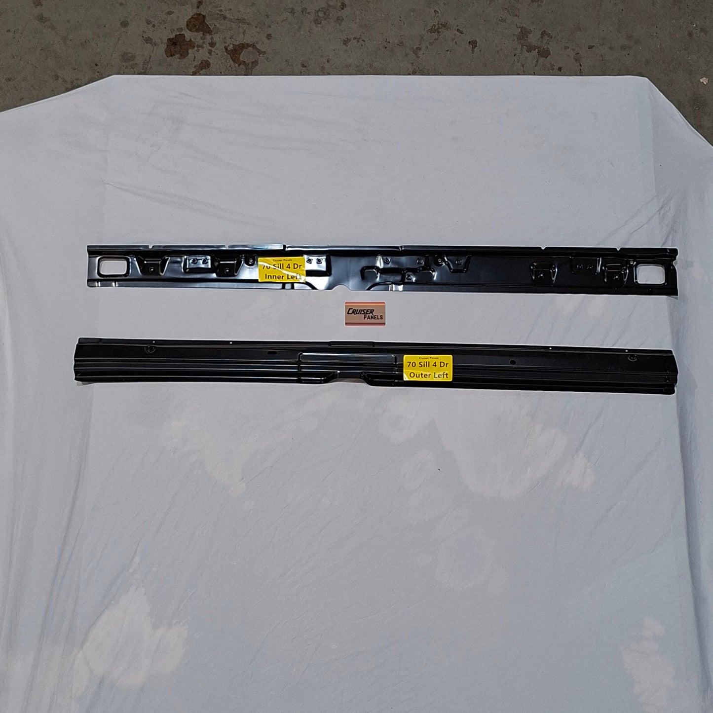 70 Dual Cab Roof Rail Outer Left