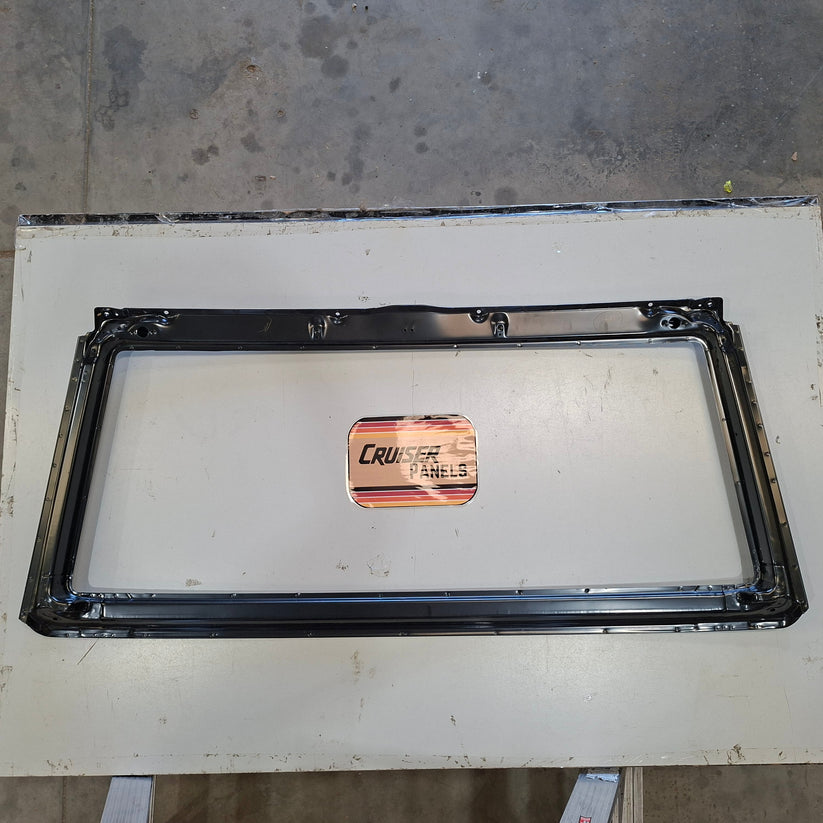 Genuine 75 Windscreen Surround – Cruiser Panels