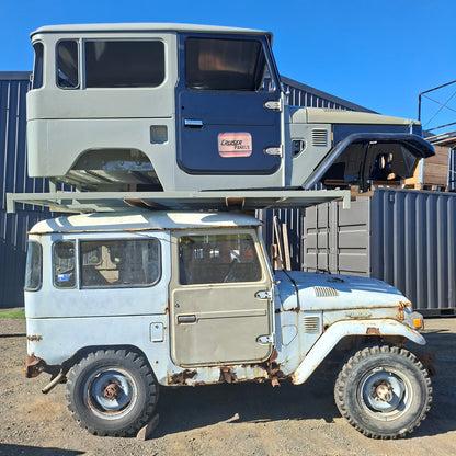 40 Series SWB Cab - With Panels