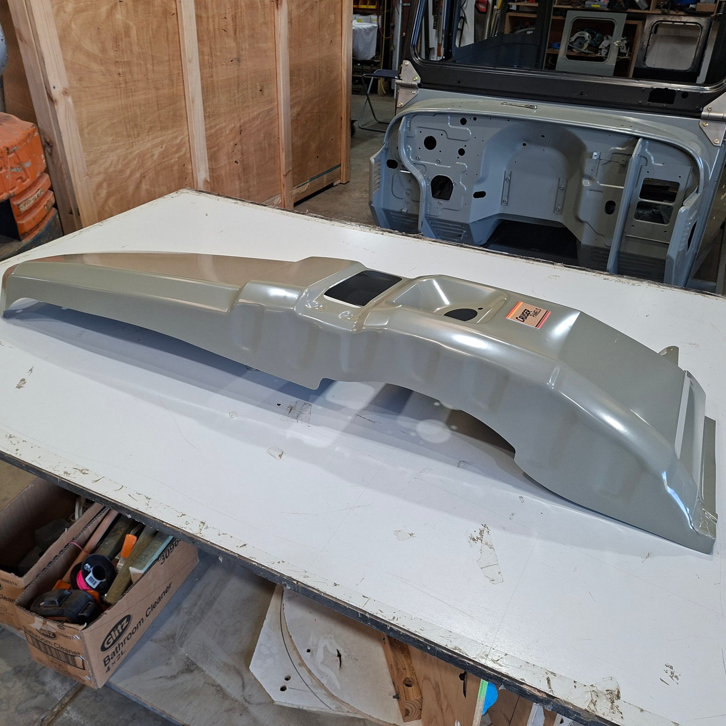 79 Single Cab Right Rear Pillar