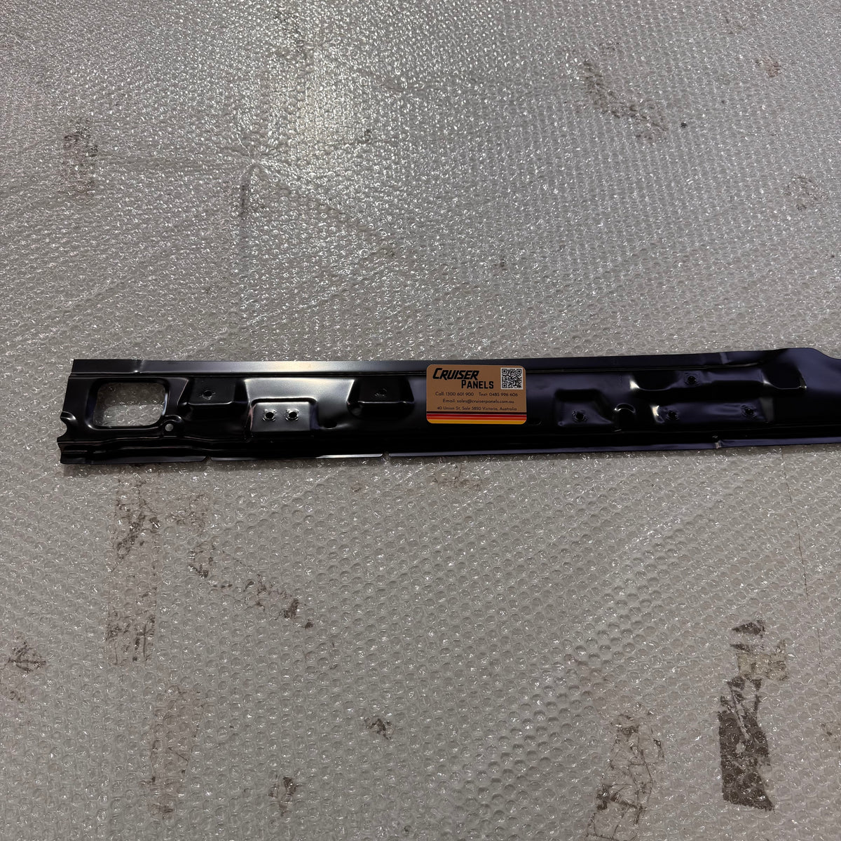 70 Dual Cab Roof Rail Inner Right