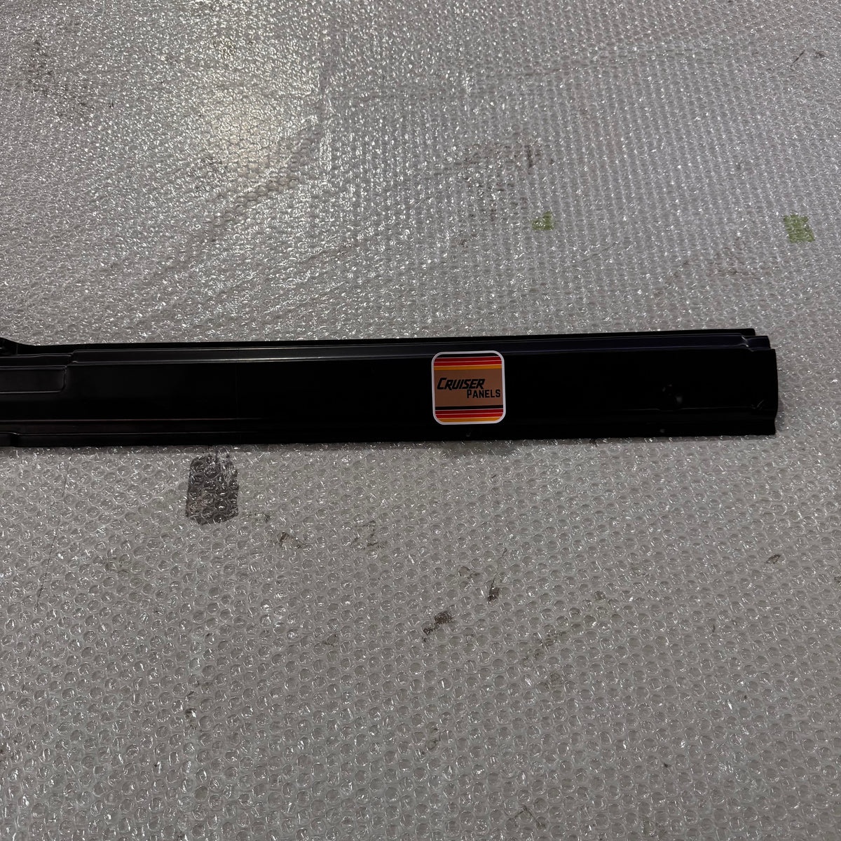 70 Dual Cab Roof Rail Outer Right